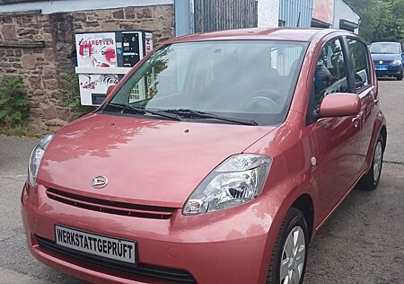 Daihatsu Sirion 1.0/Top Zustand/Tüv+Insp. neu/Klima