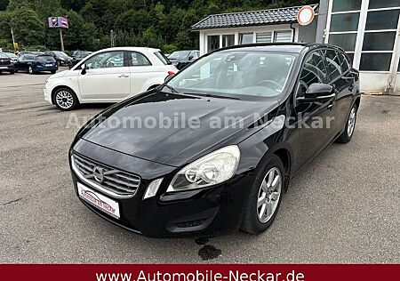 Volvo V60 Kombi Kinetic Driv e-Klima-SHZ-Tempomat-3.H