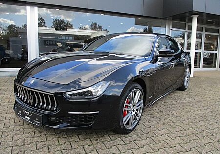 Maserati Ghibli gebraucht kaufen Maserati Ghibli Gran Lusso/Schiebedach
