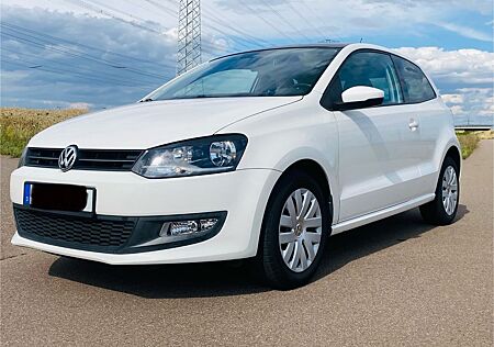 VW Polo Volkswagen Gepflegter und sparsamer Trendline