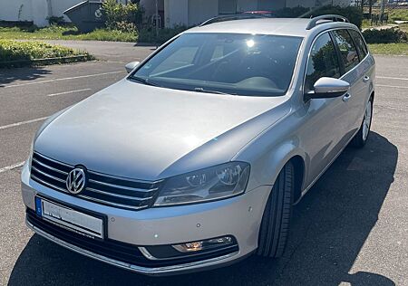 VW Passat Variant Volkswagen 2.0 TDI / AHK / Keyless go
