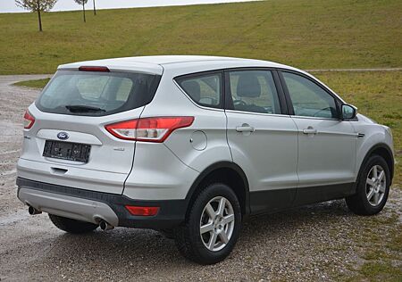 Ford Kuga 1,6 Benziner Euro 5 Trend