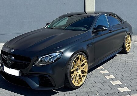 Mercedes-Benz E 63 AMG E 63 S AMG Edition 1 - Einzelstück 750PS -