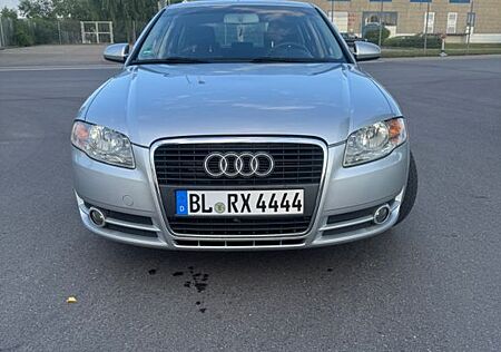 Audi A4 2.0 -