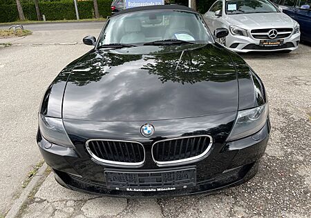 BMW Z4 Roadster 2.5i-Automatik-Leder-Navi-Xenon