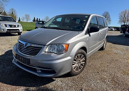Lancia Voyager Silver 1. Hand TÜV 7 Sitzer
