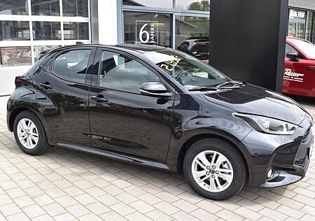 Mazda 2 Hybrid ``Agile``