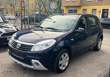 Dacia Sandero 1.2 Lauréate *KLIMA+PDC+1.HAND* 20.000KM