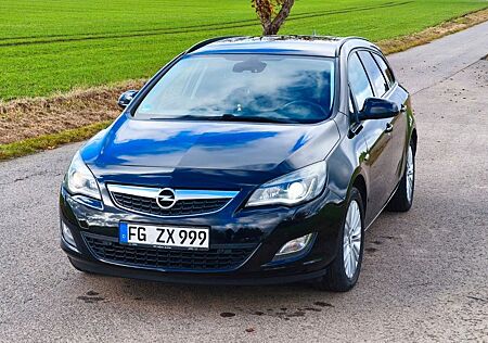 Opel Astra Sports Tourer 2.0 CDTI Motor GÜ