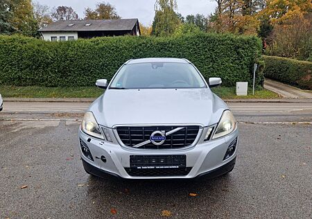 Volvo XC 60 XC60 2.4D DRIVe Momentum