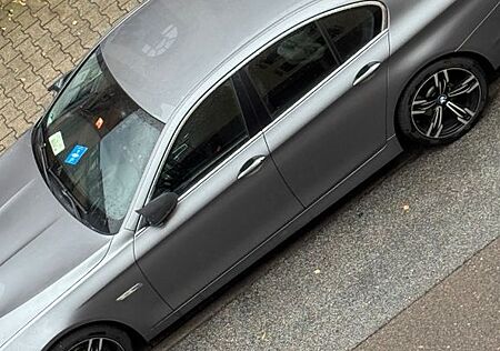 BMW 530i - Neu Tüv , Gut gepflegt