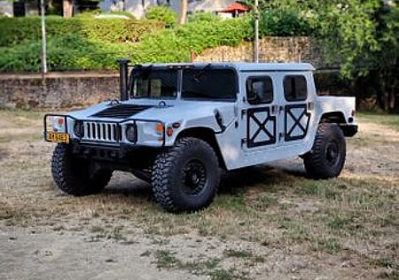 Hummer H1 AM General Humvee (Zivil)