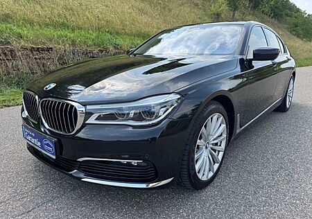 BMW 750 i xDrive/Deutsch/Scheckheft/360°/H&K/Rollo/