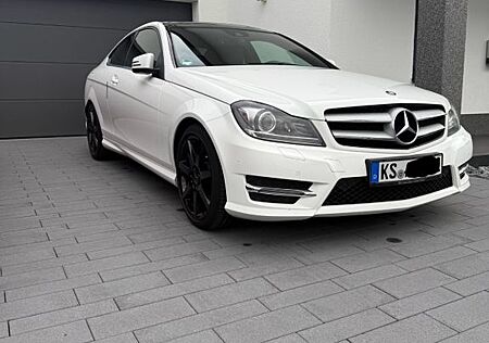 Mercedes-Benz C 180 BlueEFFICIENCY Coupé -