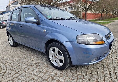 Chevrolet Kalos 1.4SX Tüv Neu Automatik Zahnriemin ist Neu
