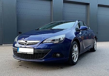 Opel Astra GTC 1.4 Turbo