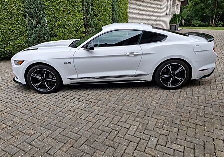 Ford Mustang 5.0 Ti-VCT V8 GT California Special