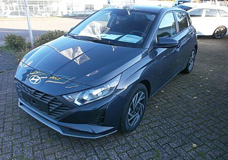 Hyundai i20 1.2 62kW Family,Klimaautoma.,Kamera,Shz+Lhzg