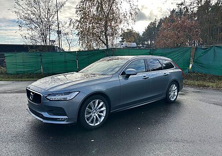 Volvo V90 T5 Momentum Pro Geartronic/LED PILOT ASSIST