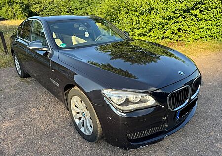 BMW 740d xDrive M-Paket 2014 2.Hand Schiebedach VOLL