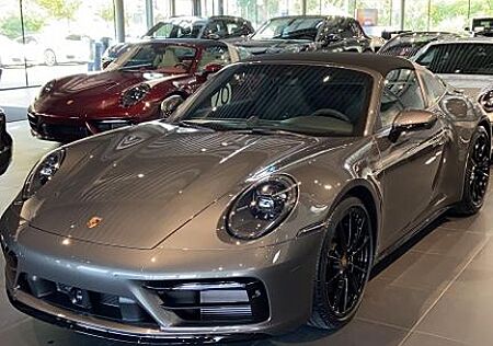 Porsche 992 Targa 4S Targa S