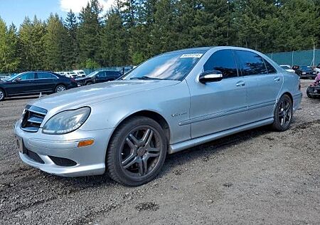 Mercedes-Benz S 65 AMG