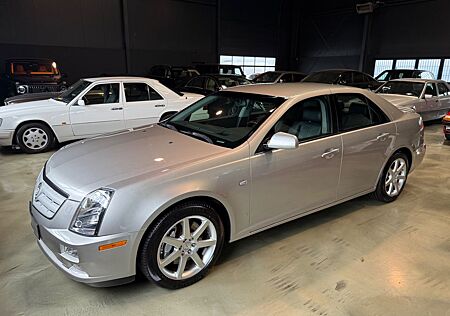 Cadillac CADILLAC STS 4.6 V8 AWD MAGNETIC RIDE/ACC/BOSE