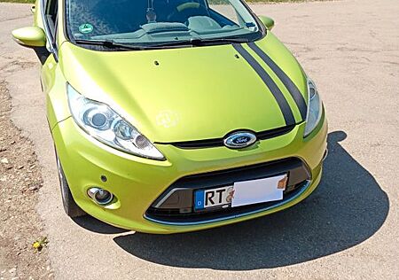 Ford Fiesta 1,4 Titanium Autom. Titanium