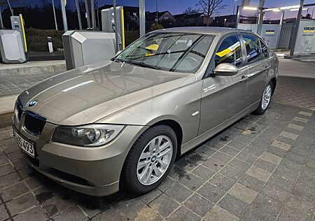 BMW 318i Automatik - TÜV NEU