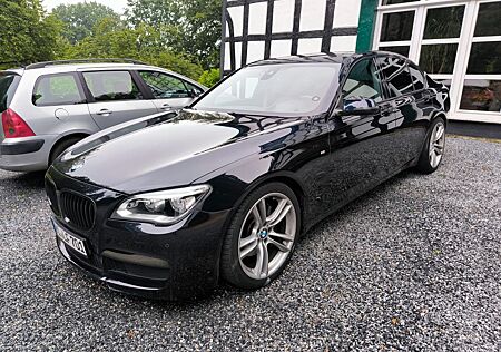 BMW 740d xDrive - B&O - Scheckheft