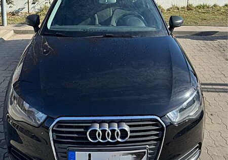 Audi A1 1.2 TFSI Attraction Attraction