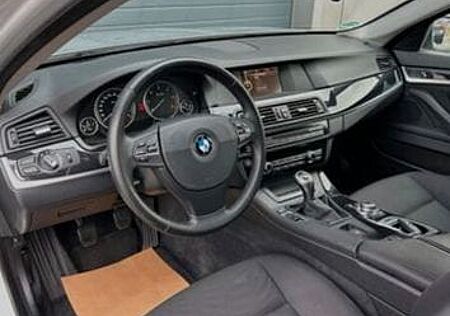 BMW 520d Touring -
