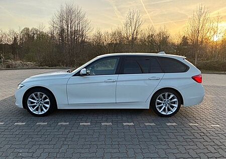 BMW 325d Touring Advantage Advantage