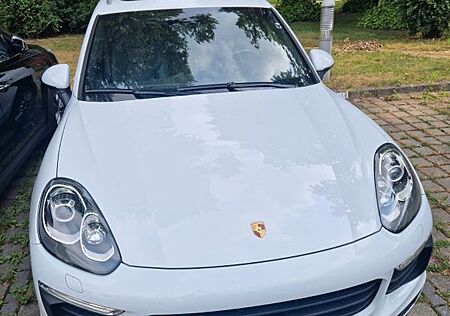 Porsche Cayenne Diesel -
