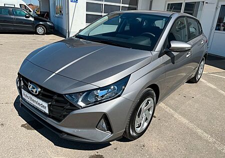 Hyundai i20 1.2neues Model,Bluetooth,Parksensoren sofort