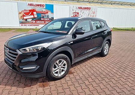 Hyundai Tucson blue Classic 2WD 1.HAND