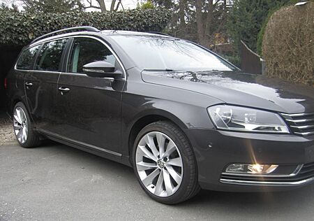 VW Passat Variant Volkswagen 1.8 TSI Comfortline Variant C...