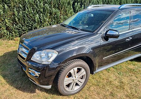 Mercedes-Benz GL 320 gebraucht kaufen Mercedes-Benz GL 320 CDI 4MATIC -