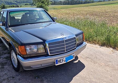 Mercedes-Benz S 300