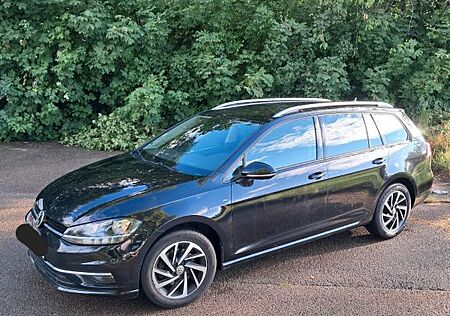 VW Golf Volkswagen 1.6 TDI DSG Join Variant Join