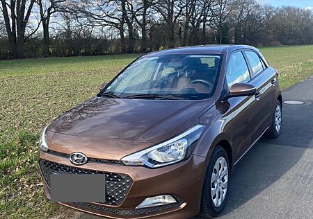 Hyundai i20 1.2 62kw Actice - guter Zustand