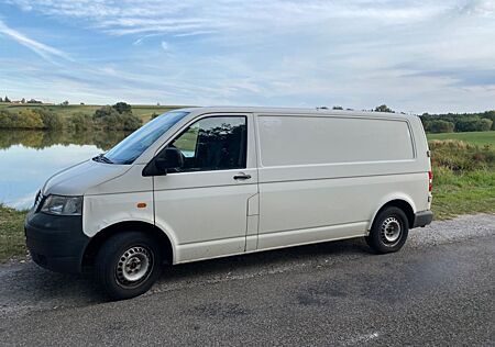 VW T5 Transporter Volkswagen T5 Bus Transporter