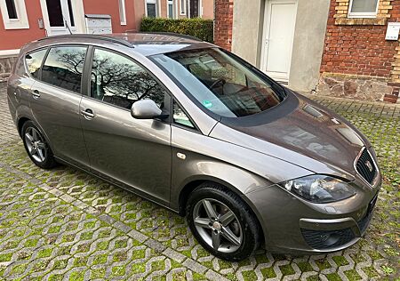 Seat Altea XL 4You 1.4/1-Hand/Bi-Xenon/Navi/PDC/Tempo