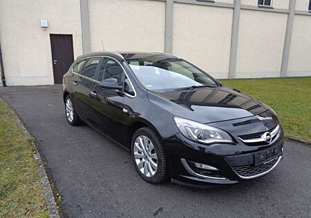 Opel Astra J Sports Tourer Innovation
