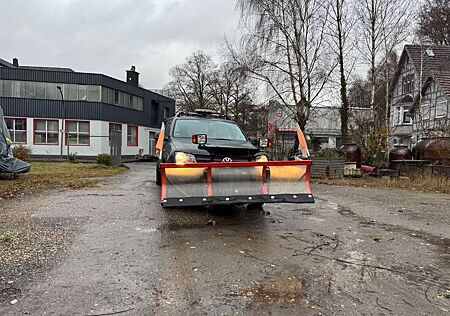 VW Amarok Volkswagen 4Motion - Winterdienst / Schneepflug TOP