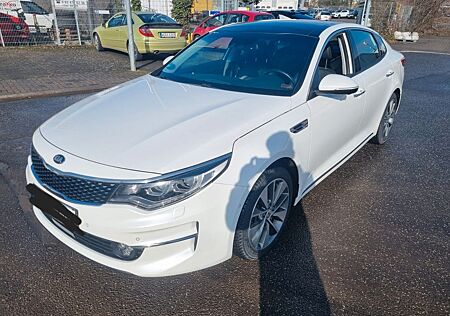 Kia Optima Spirit NAVI/PANO/LEDER/KAMERA/AUTOMATIK