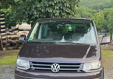 VW T5 Multivan Volkswagen Highline