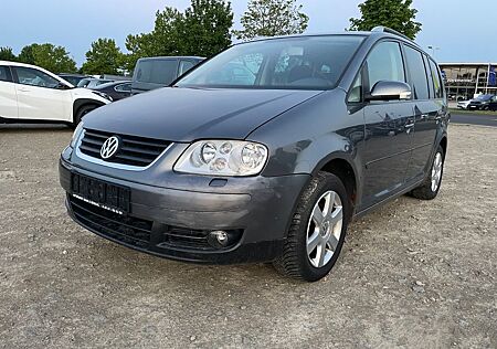 VW Touran Volkswagen 2.0 TDI