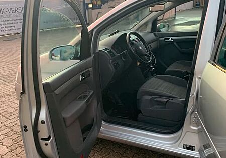 VW Touran Volkswagen 2.0 TDI DPF Goal Goal