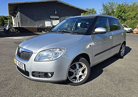 Skoda Fabia 1.4l TÜV NEU"SAUBER"KLIMA"ALU"8xBEREIFT